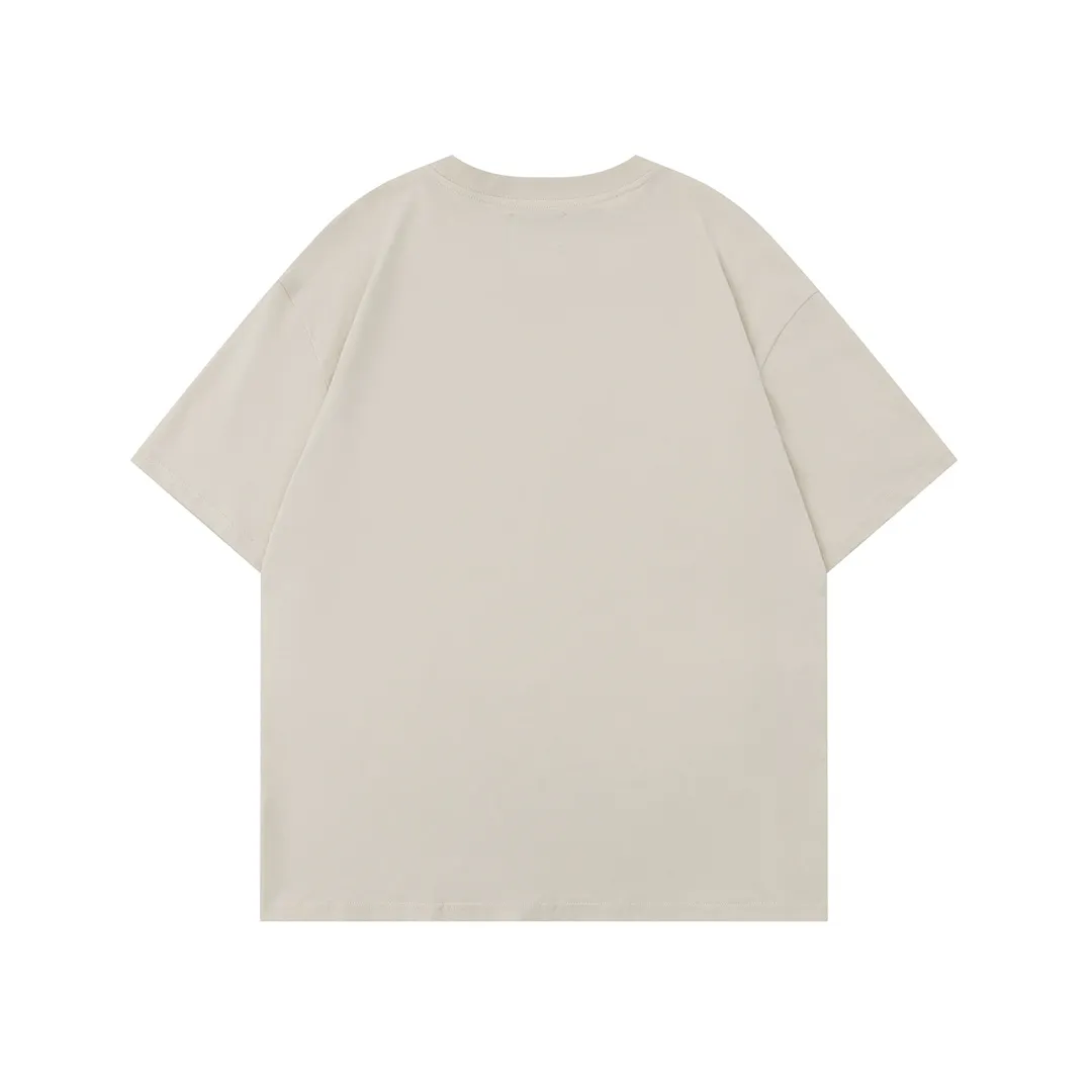 Model D119 Gallery dept European and American washed trendy brand printed short-sleeved T-shirts for men and women. After washing and shaping, the fabric is soft, comfortable and breathable. The original cloth has a correct shoulder and clavicle version, does not change shape and does not pill, apricot color, S to XL, P106